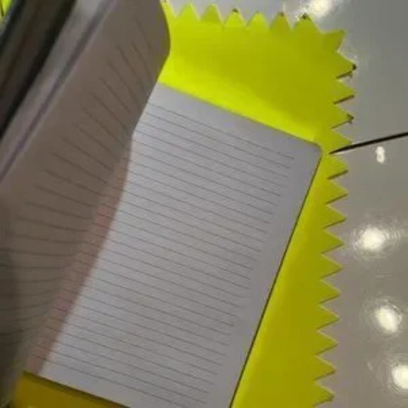 Journals /Set of Two Journals‎ ("Let is Snow") (new) (h/s) - Picture 8 of 12